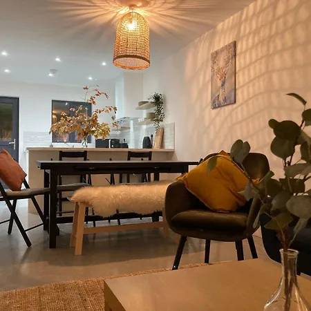 Luxury 3 Bed Townhouse Letterfrack Village Connemara National Park * ليترفراك
