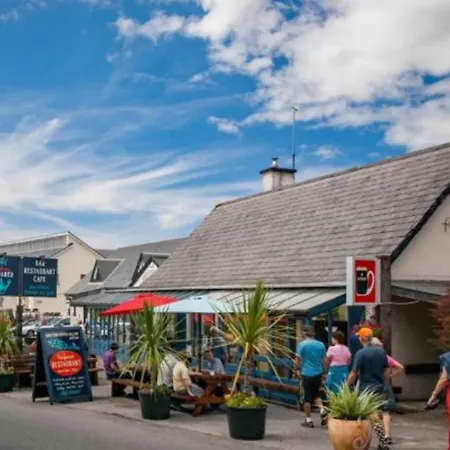 Boutique Village - Entrance To Connemara National Park