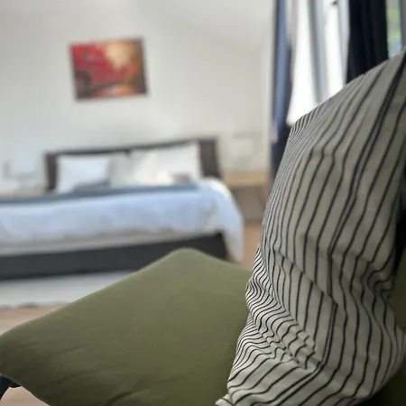 Boutique Village - Entrance To Connemara National Park بيت للعطل ليترفراك