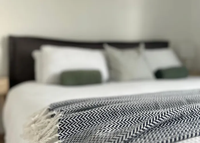 Boutique Village - Entrance To Connemara National Park Letterfrack